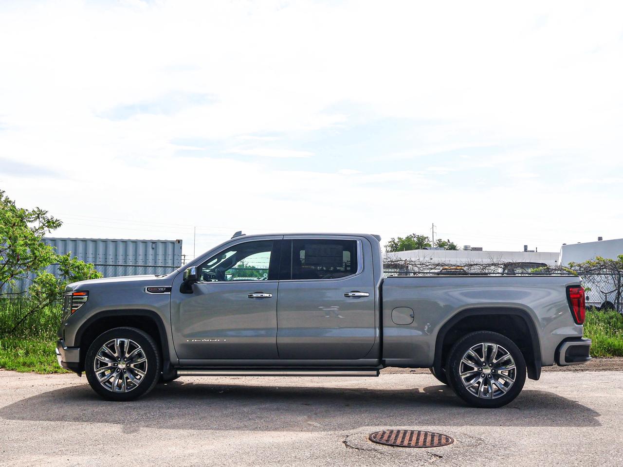 2026 GMC Sierra 1500 Denali Photo