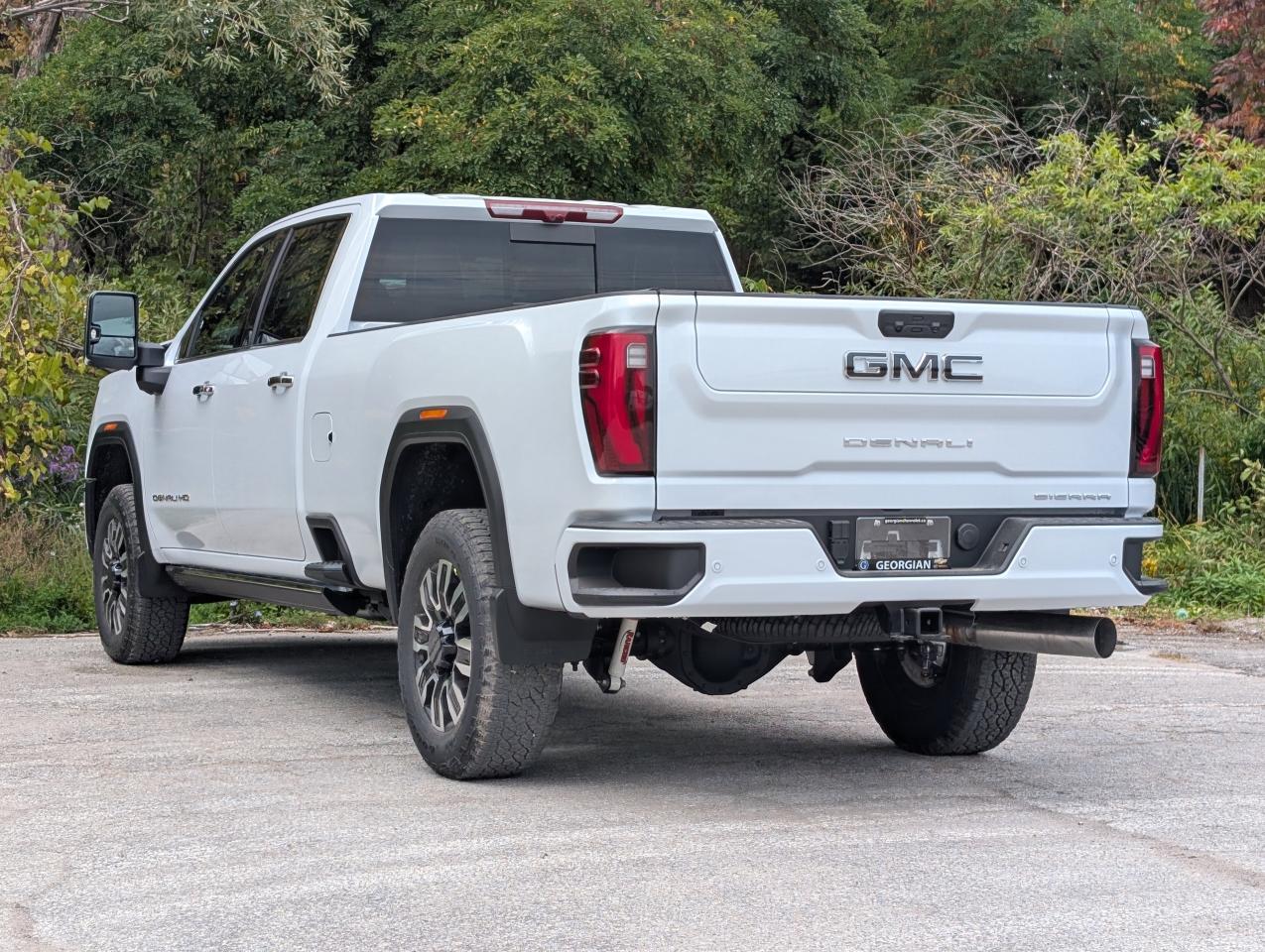 2026 GMC Sierra 3500HD Denali Ultimate Photo