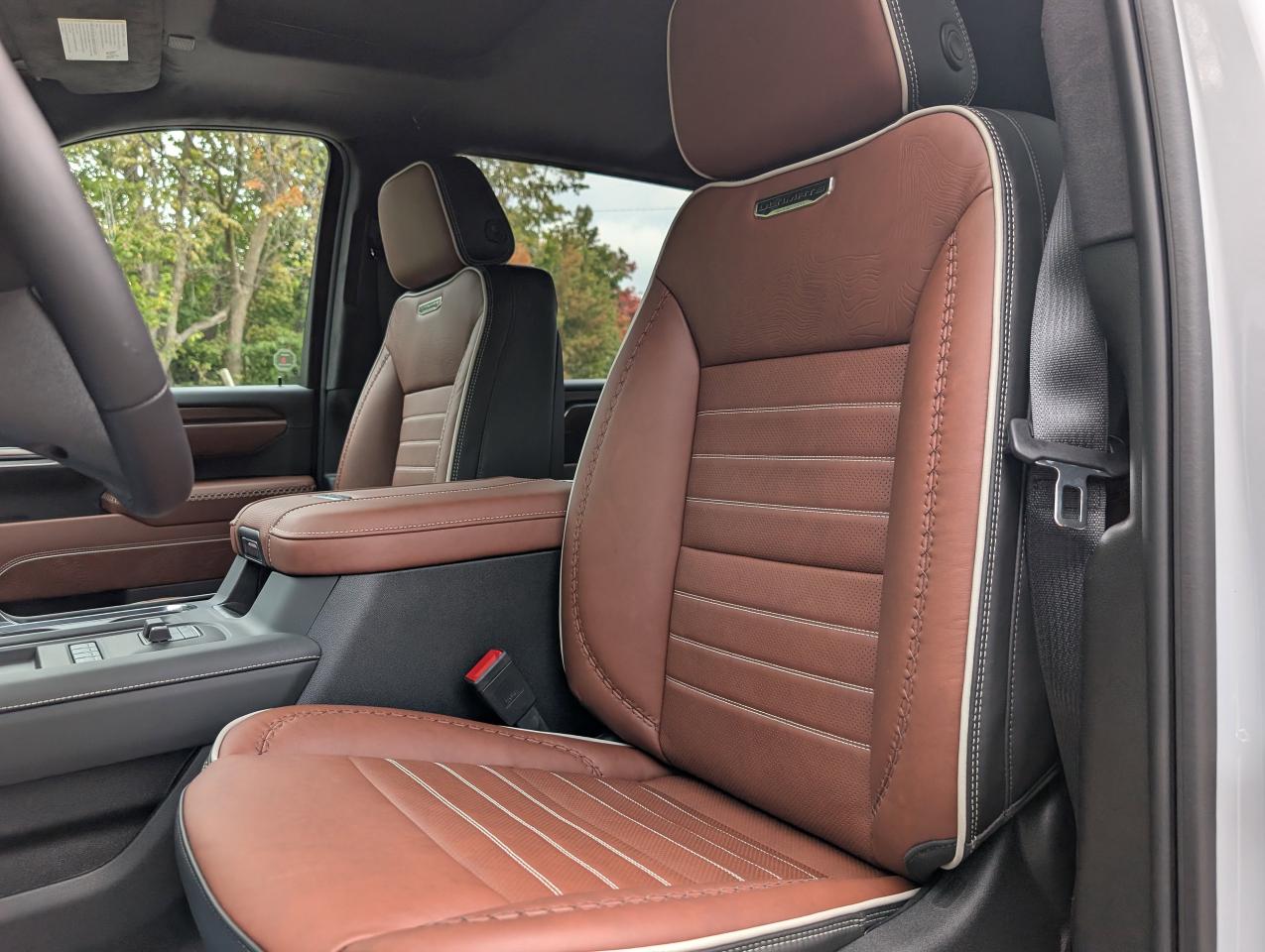 2026 GMC Sierra 3500HD Denali Ultimate Photo