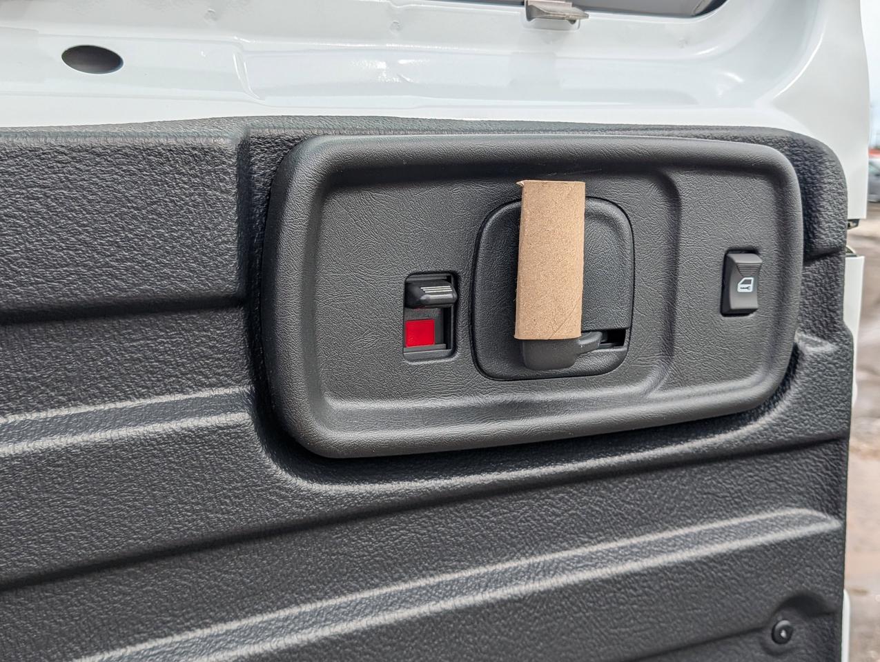 2025 GMC Savana Cargo Van  Photo