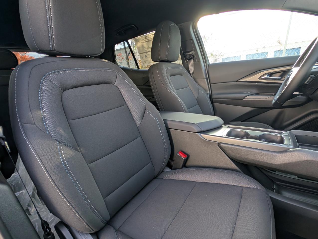 2026 Chevrolet Equinox EV LT Photo