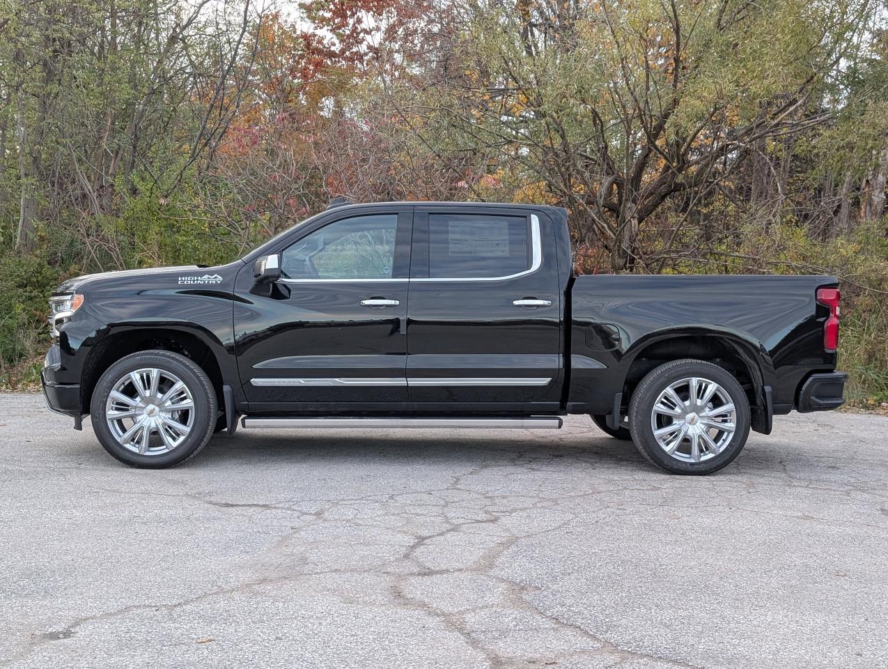 2026 Chevrolet Silverado 1500 High Country Photo3