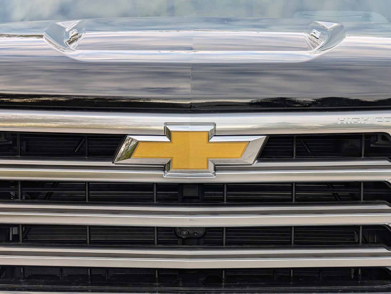 2026 Chevrolet Silverado 1500 High Country Photo