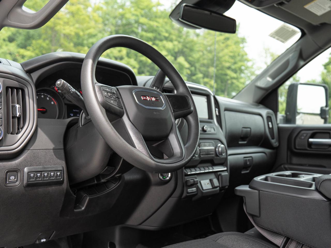 2026 GMC SIERRA 2500HD Pro Photo
