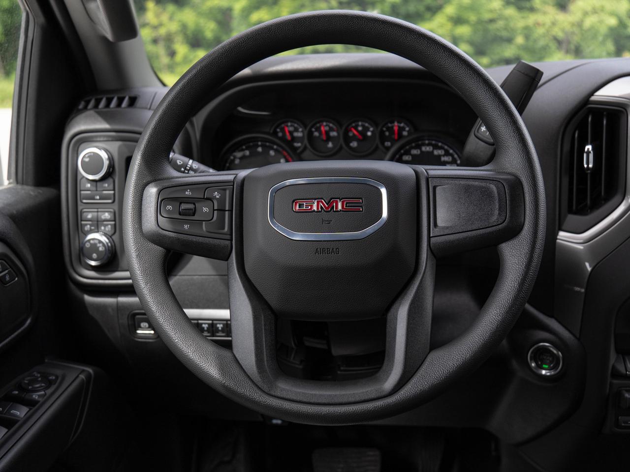 2026 GMC SIERRA 2500HD Pro Photo