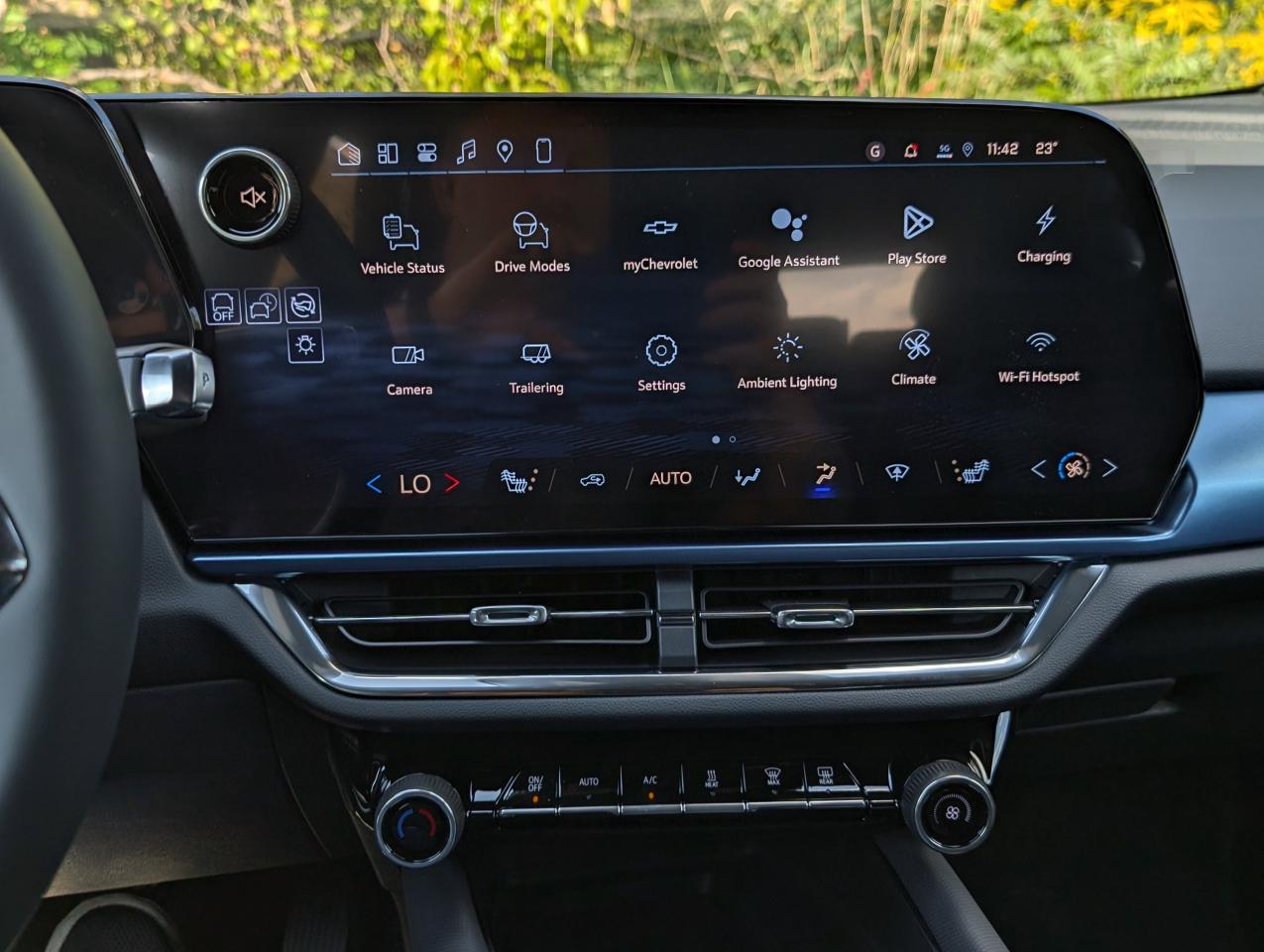 2026 Chevrolet Equinox EV LT Photo