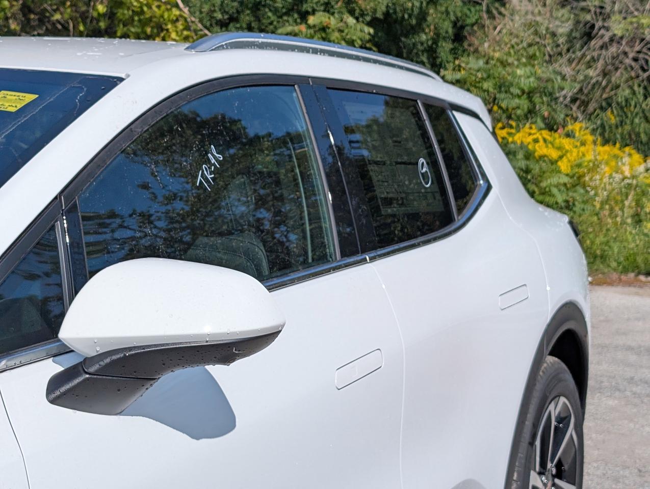 2026 Chevrolet Equinox EV LT Photo