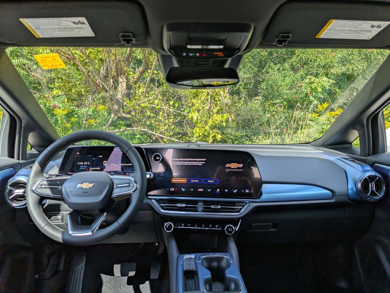 2026 Chevrolet Equinox EV LT Photo