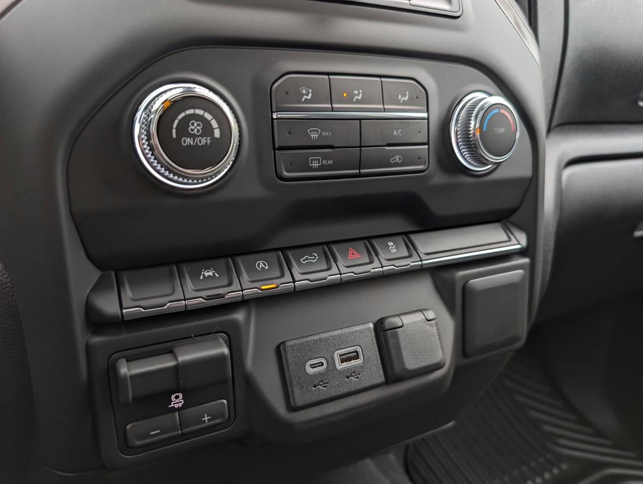 2026 GMC Sierra 1500 PRO Photo