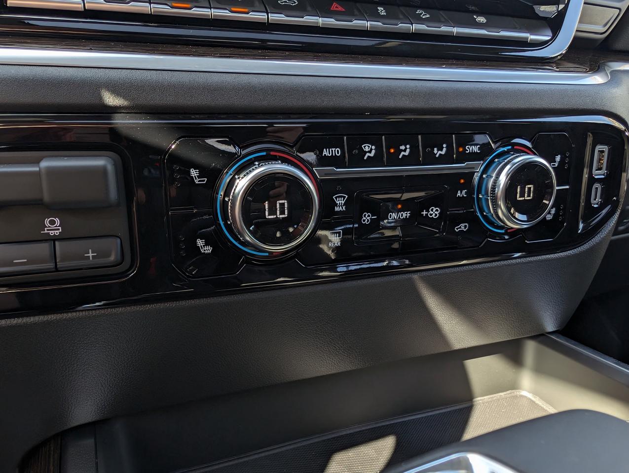 2026 GMC Sierra 1500 ELEVATION Photo