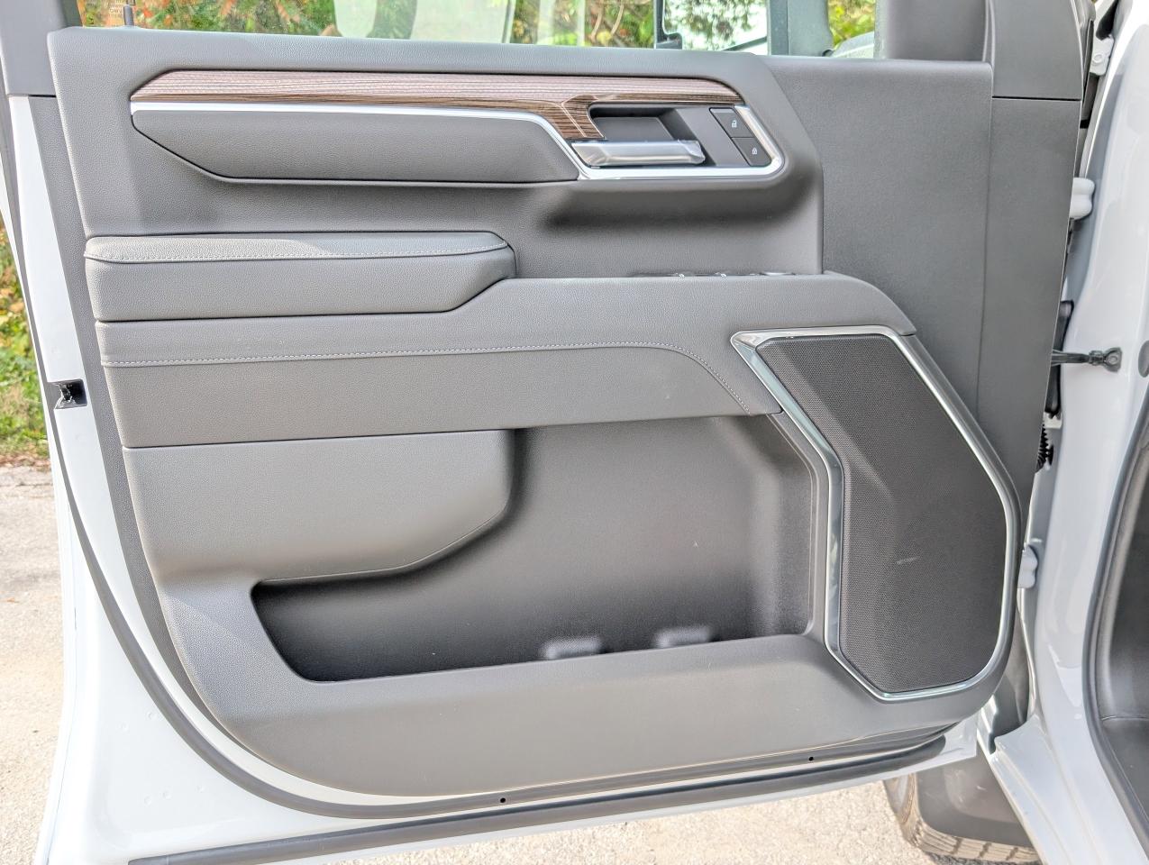 2026 Chevrolet SILVERADO 2500HD LT Photo