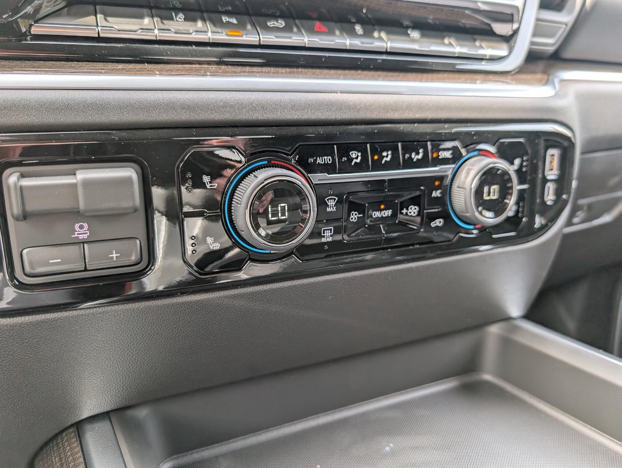 2026 Chevrolet SILVERADO 2500HD LT Photo