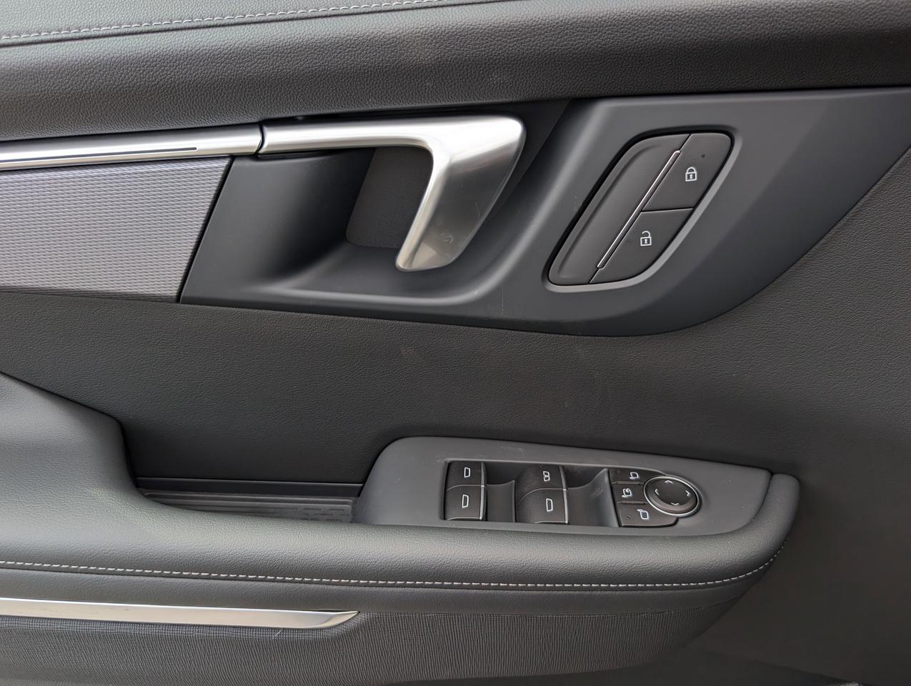 2026 Buick Enclave Sport Touring Photo