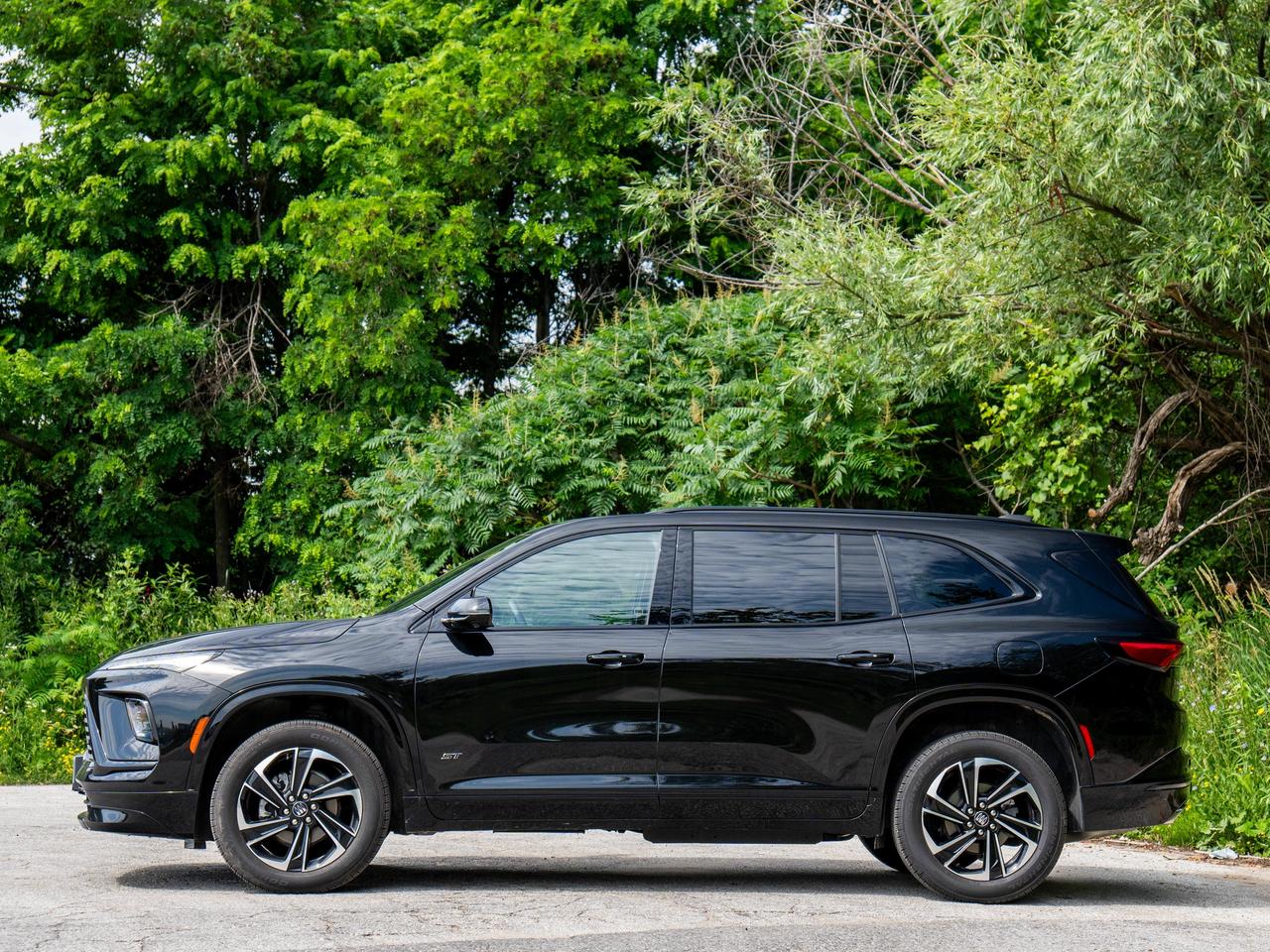2026 Buick Enclave Sport Touring Photo