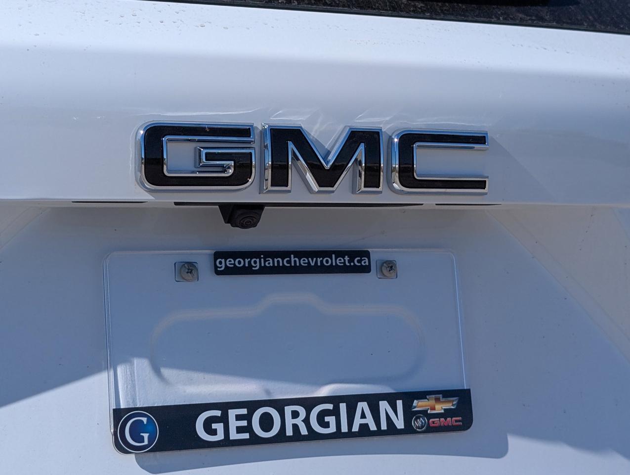 2026 GMC Terrain AWD AT4 Photo