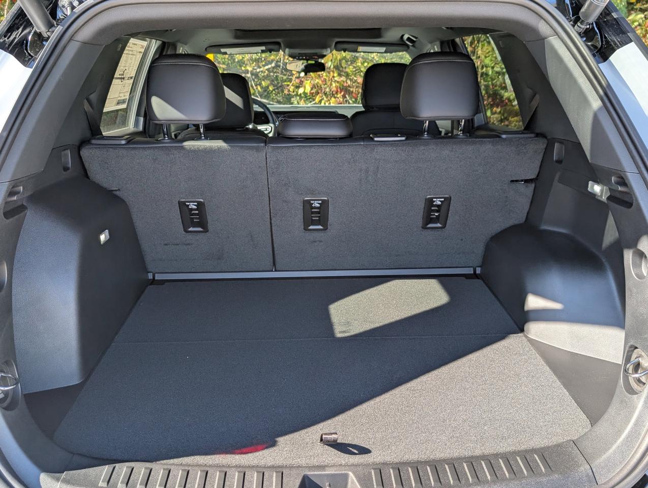 2026 GMC Terrain AWD AT4 Photo