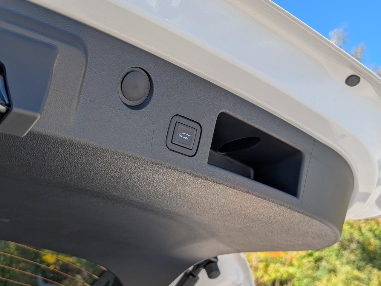 2026 GMC Terrain AWD AT4 Photo