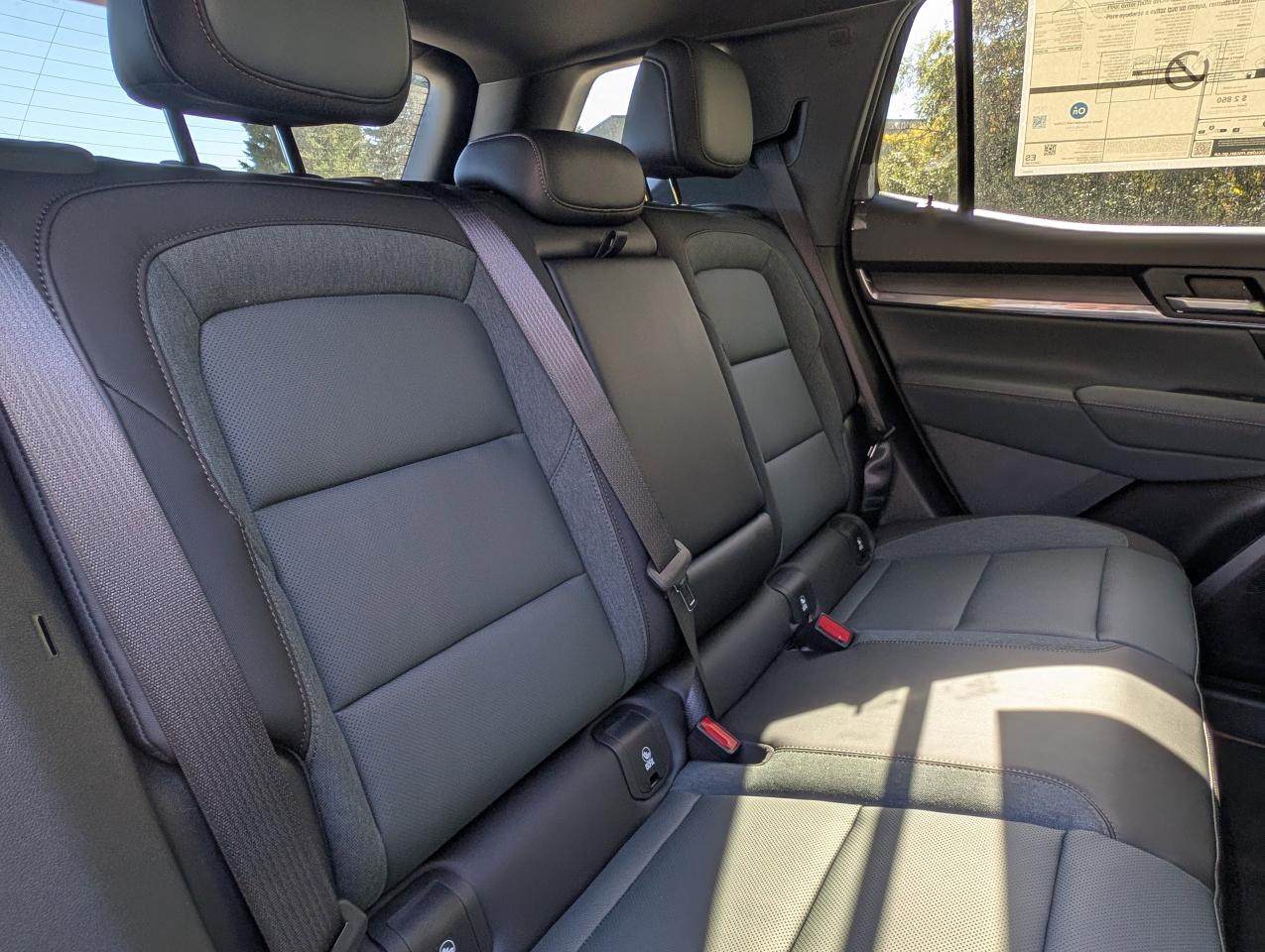 2026 GMC Terrain AWD AT4 Photo