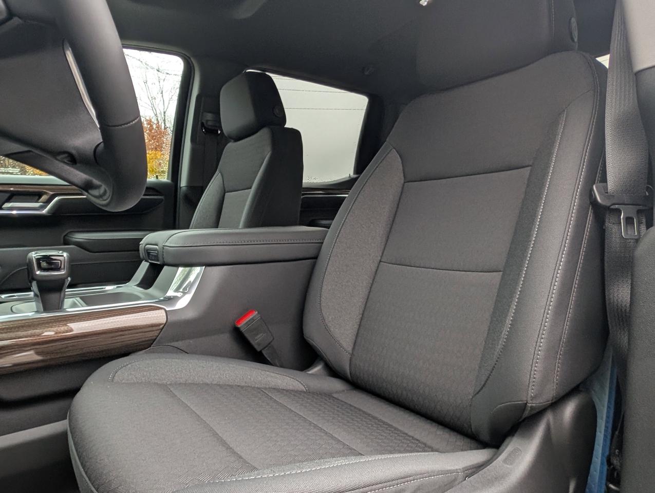 2026 Chevrolet Silverado 1500 RST Photo