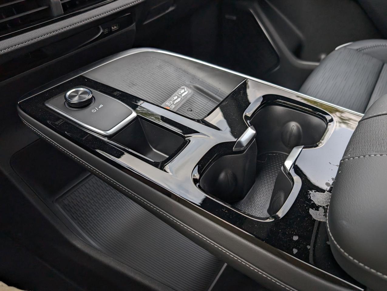 2026 Buick Enclave Sport Touring Photo