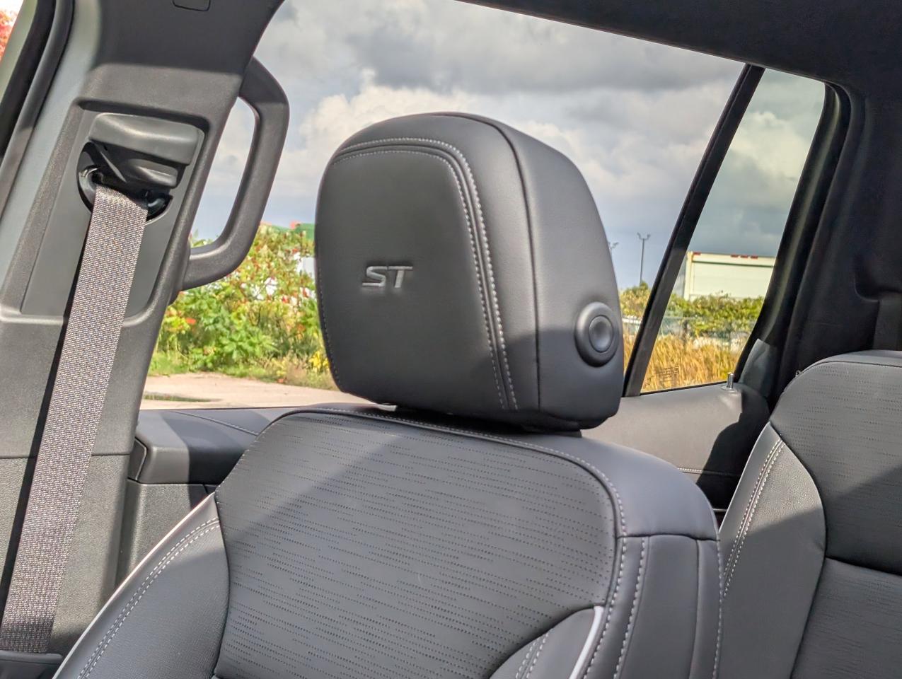 2026 Buick Enclave Sport Touring Photo