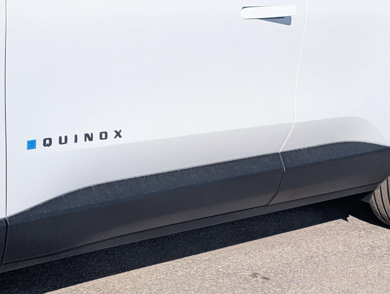 2026 Chevrolet Equinox EV LT Photo3