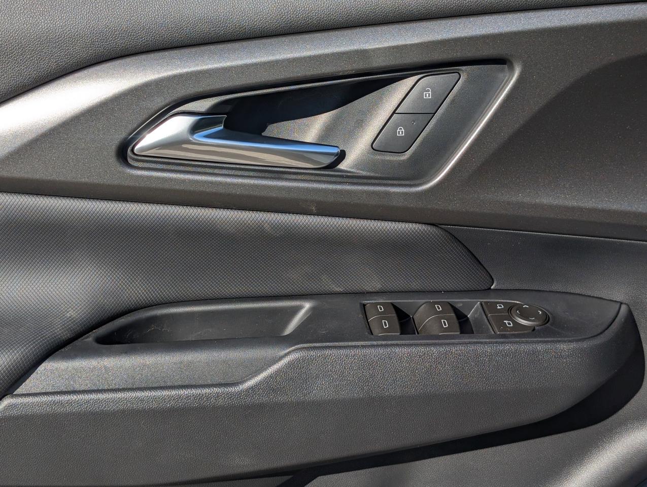 2026 Chevrolet Equinox EV LT Photo