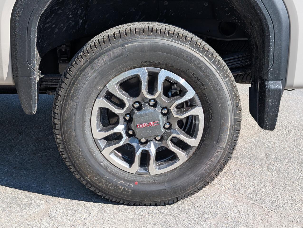 2026 GMC SIERRA 2500HD SLE Photo