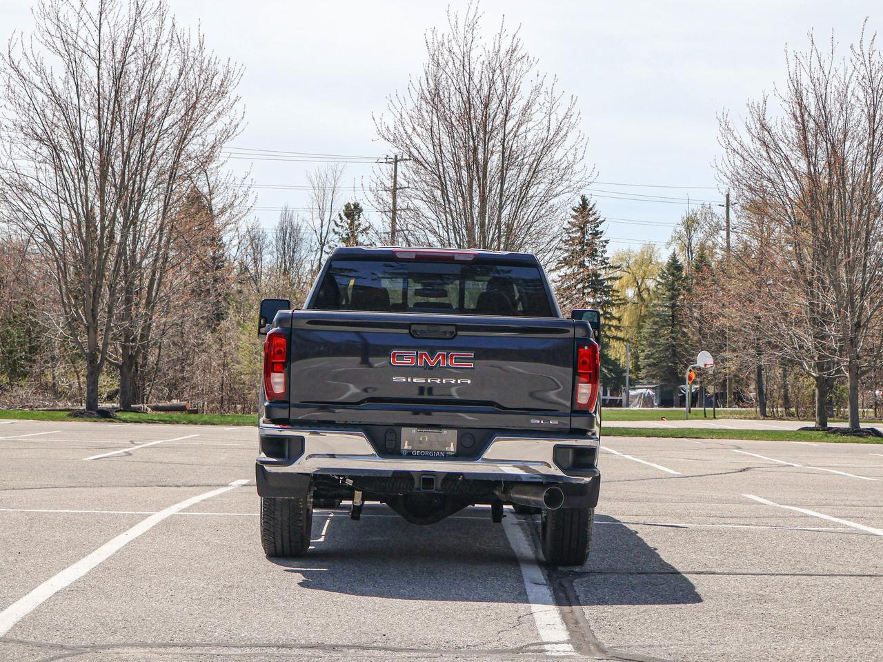 2026 GMC SIERRA 2500HD SLE Photo