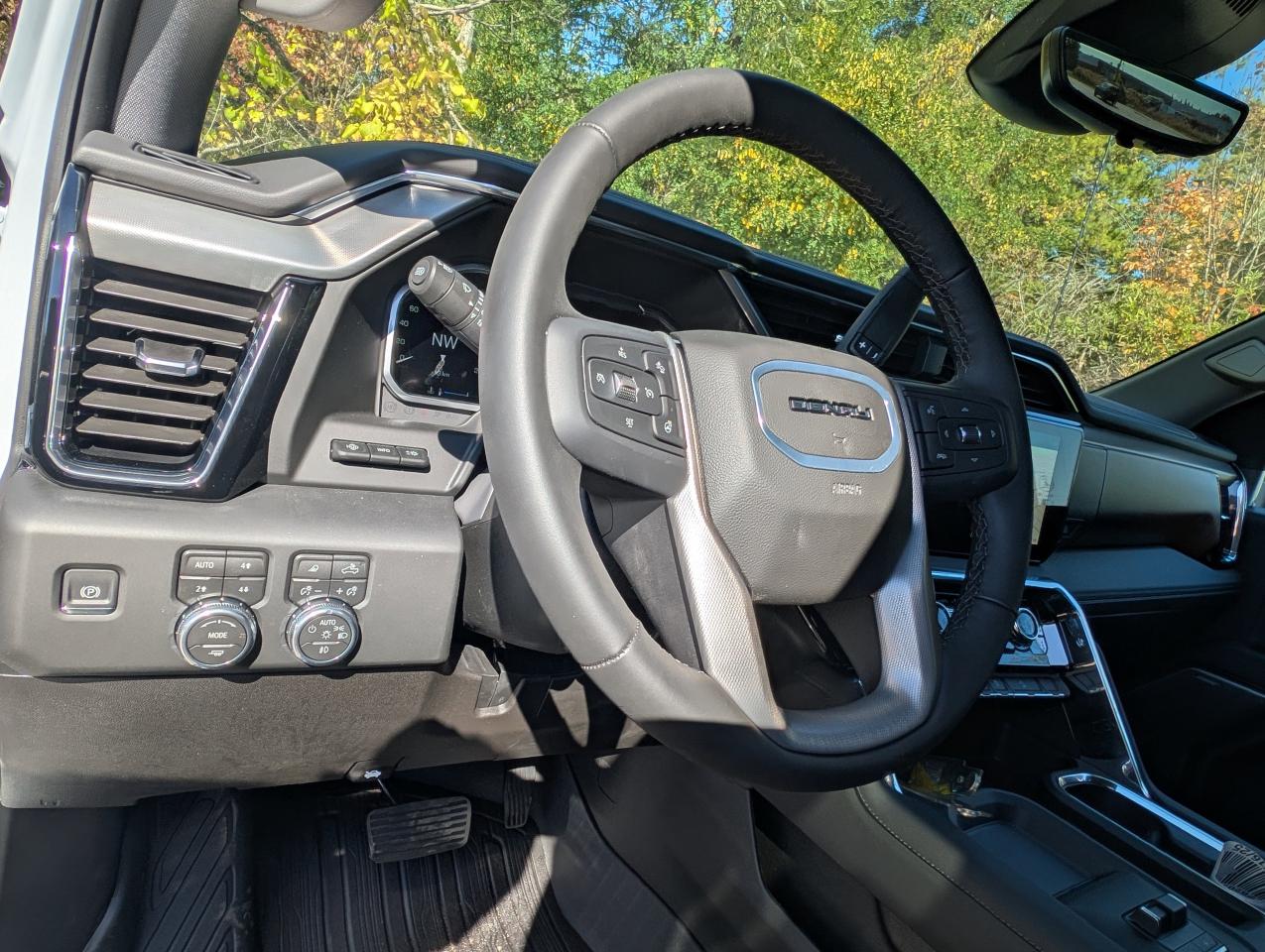 2026 GMC SIERRA 2500HD DENALI Photo