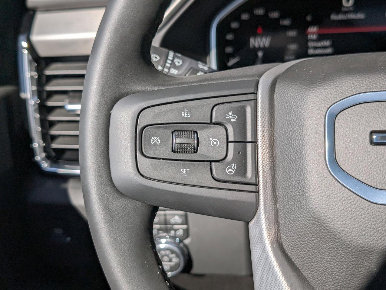 2026 GMC SIERRA 2500HD DENALI Photo