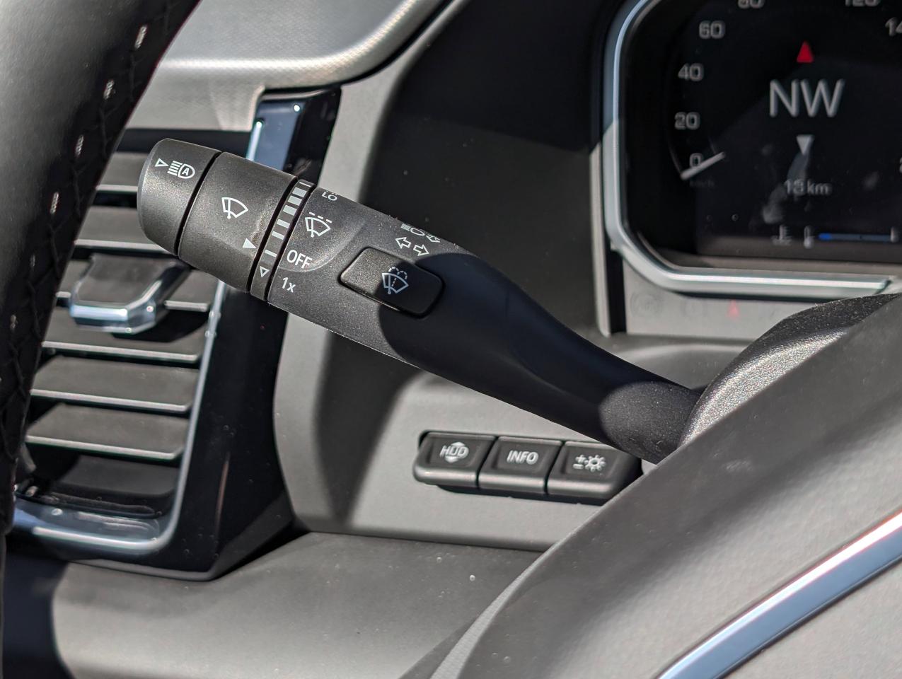 2026 GMC SIERRA 2500HD DENALI Photo