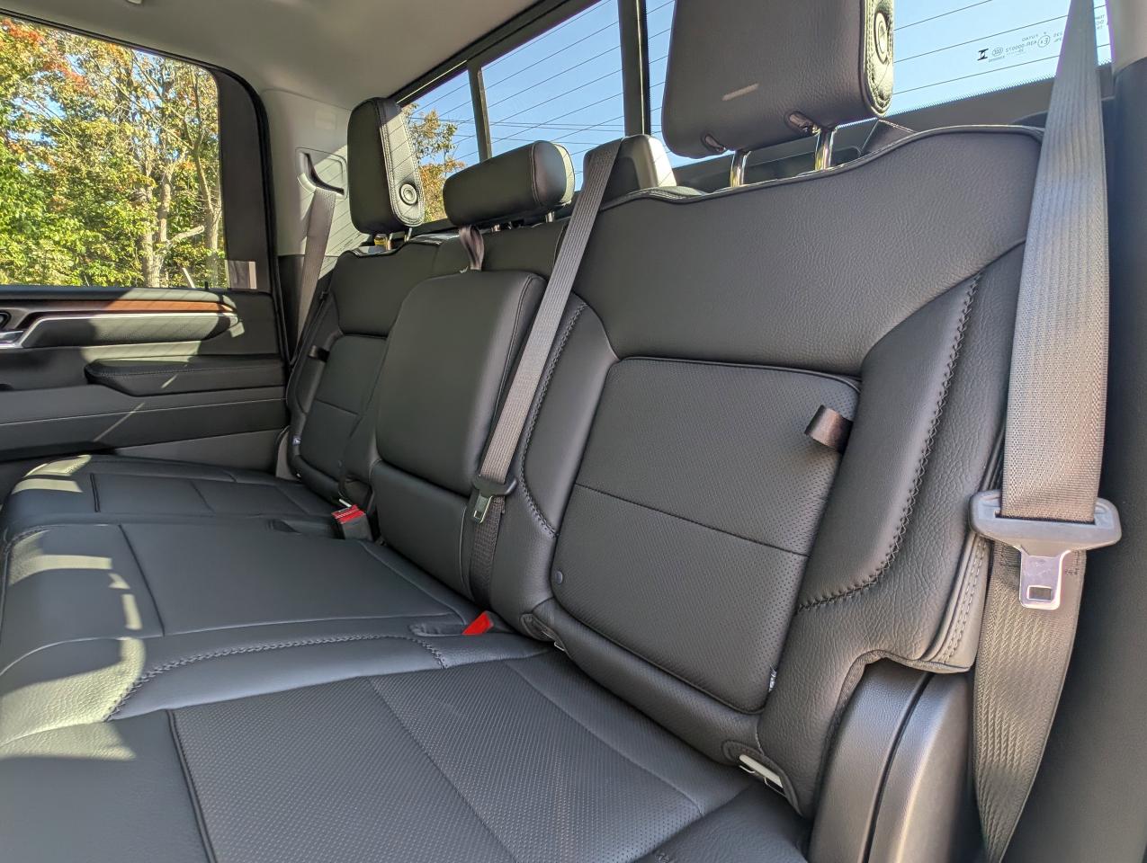 2026 GMC SIERRA 2500HD DENALI Photo