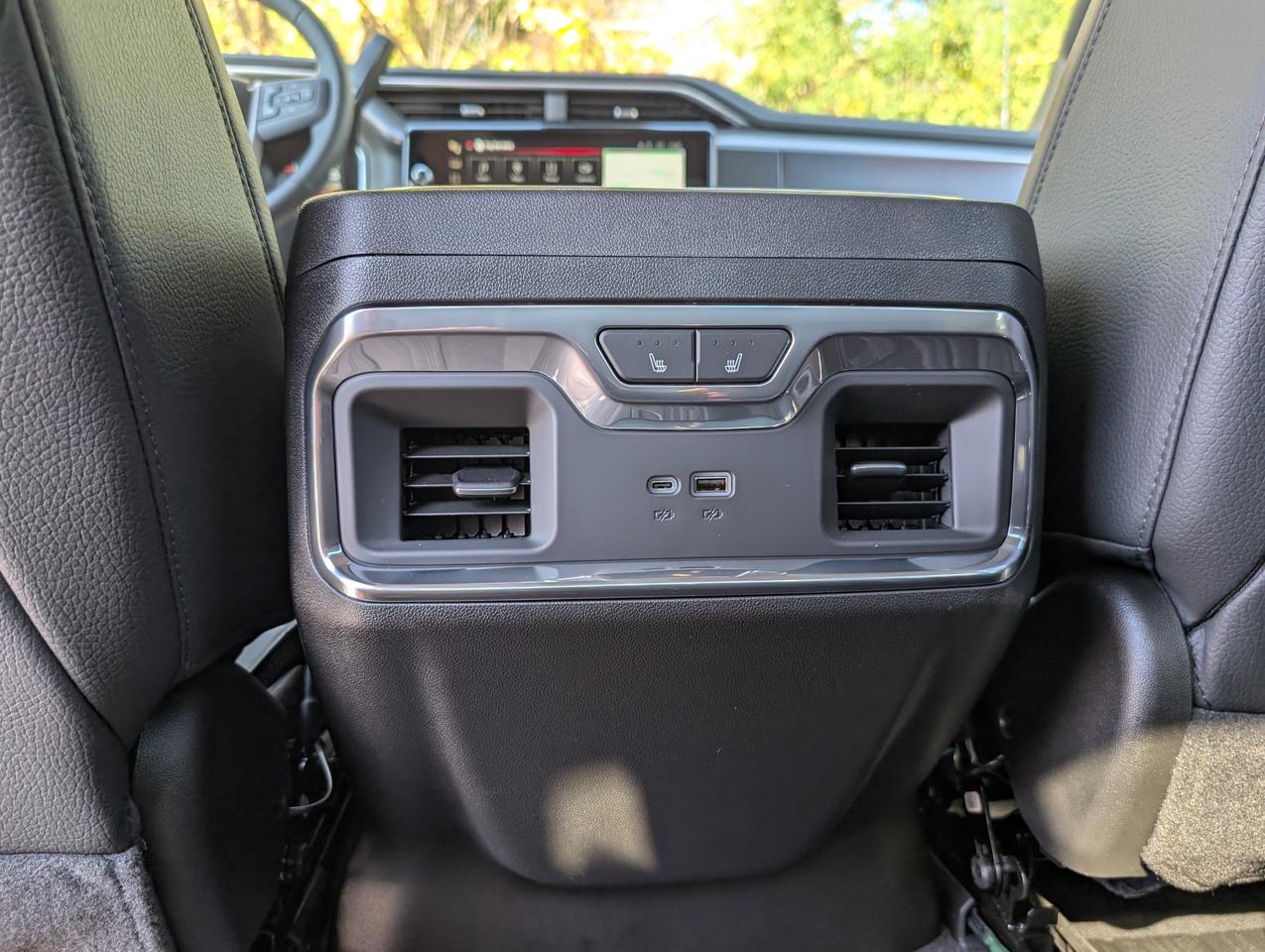 2026 GMC SIERRA 2500HD DENALI Photo