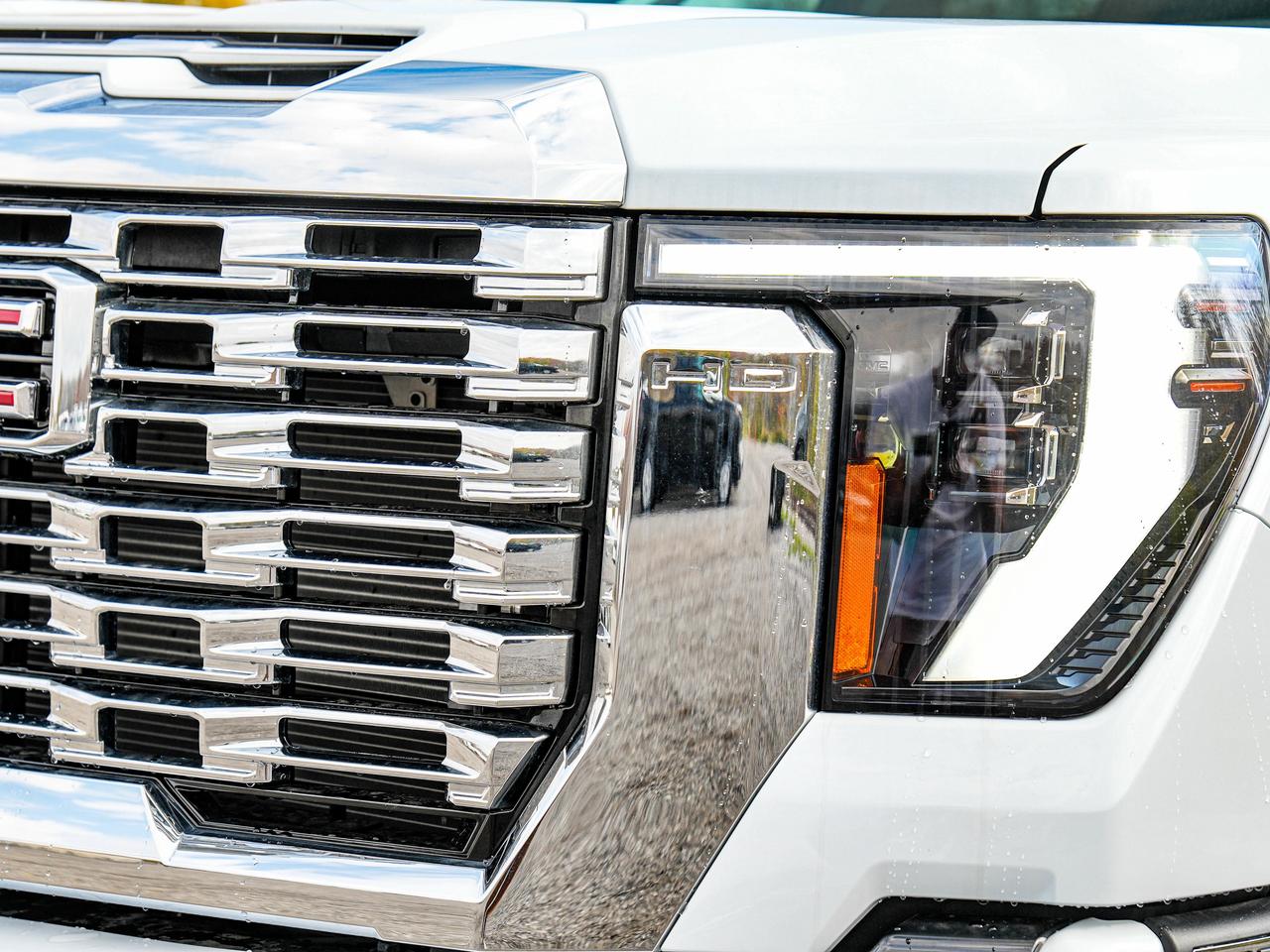 2026 GMC SIERRA 2500HD DENALI Photo