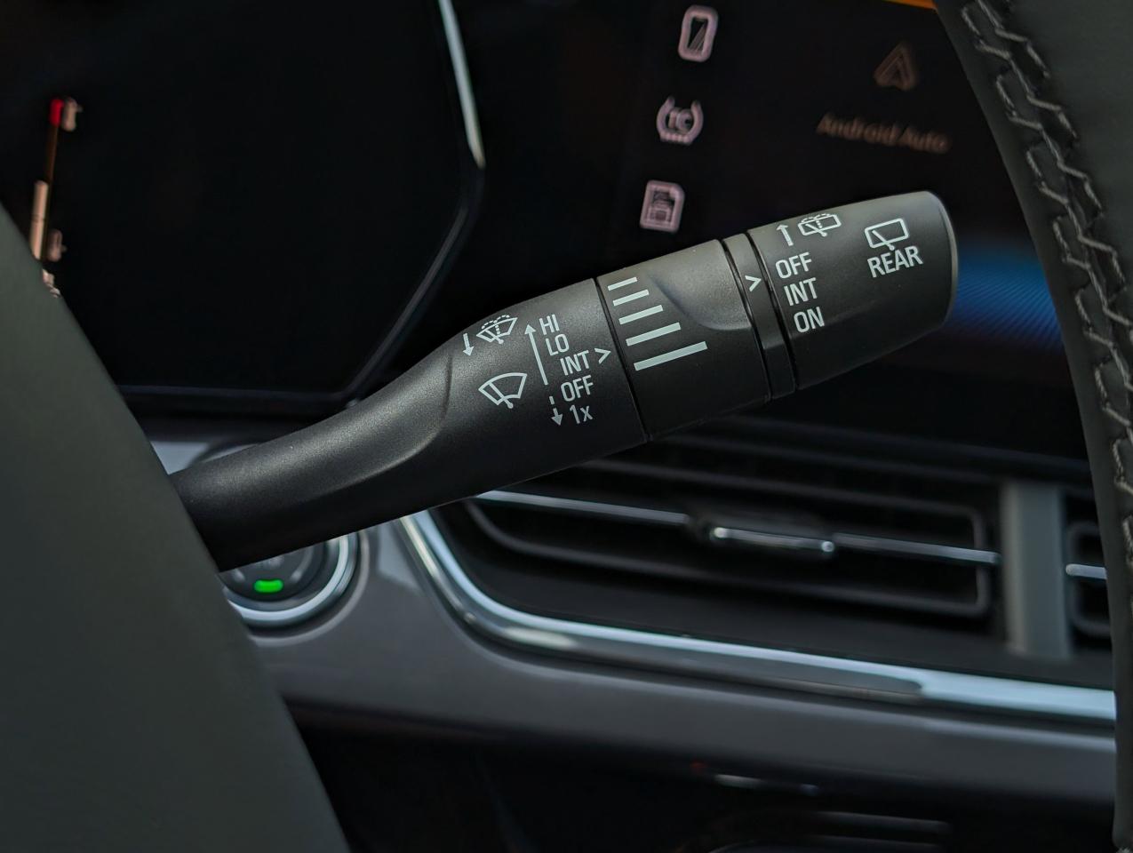 2026 Chevrolet Trax ACTIV Photo