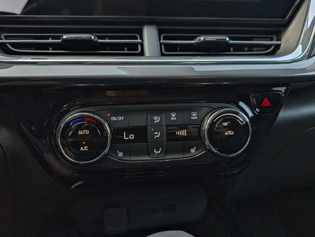 2026 Chevrolet Trax ACTIV Photo