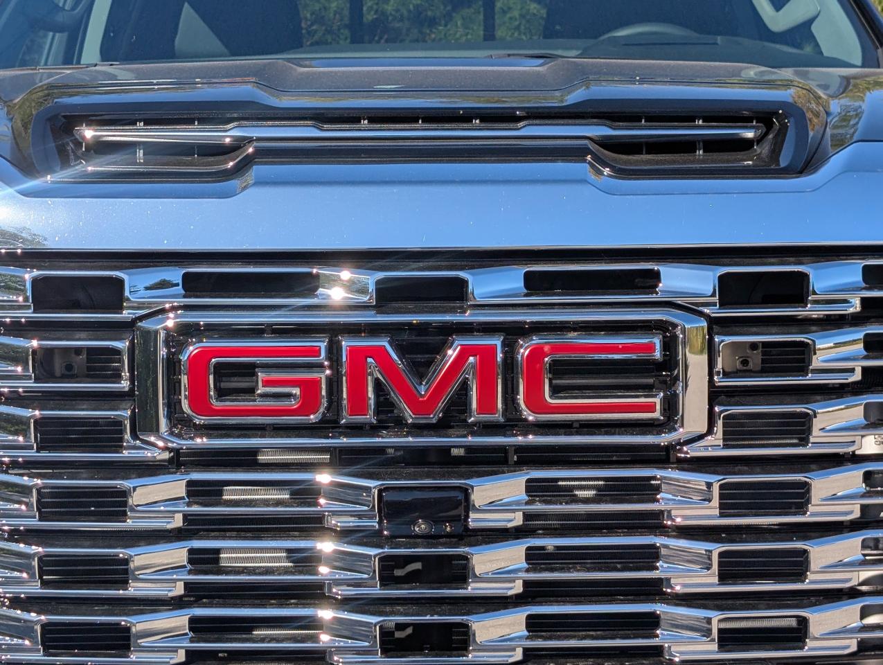 2026 GMC Sierra 3500HD Denali Photo
