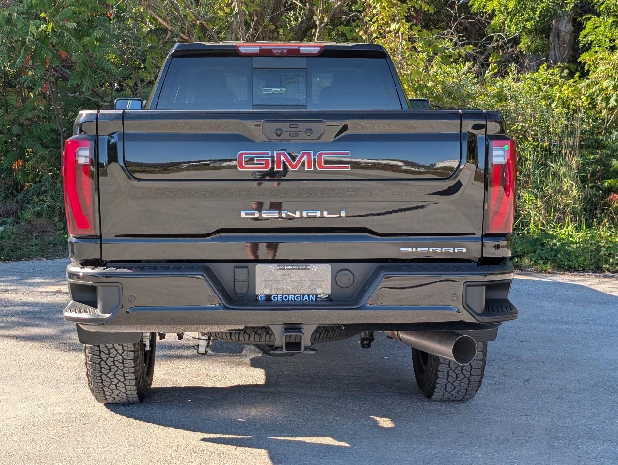 2026 GMC Sierra 3500HD Denali Photo