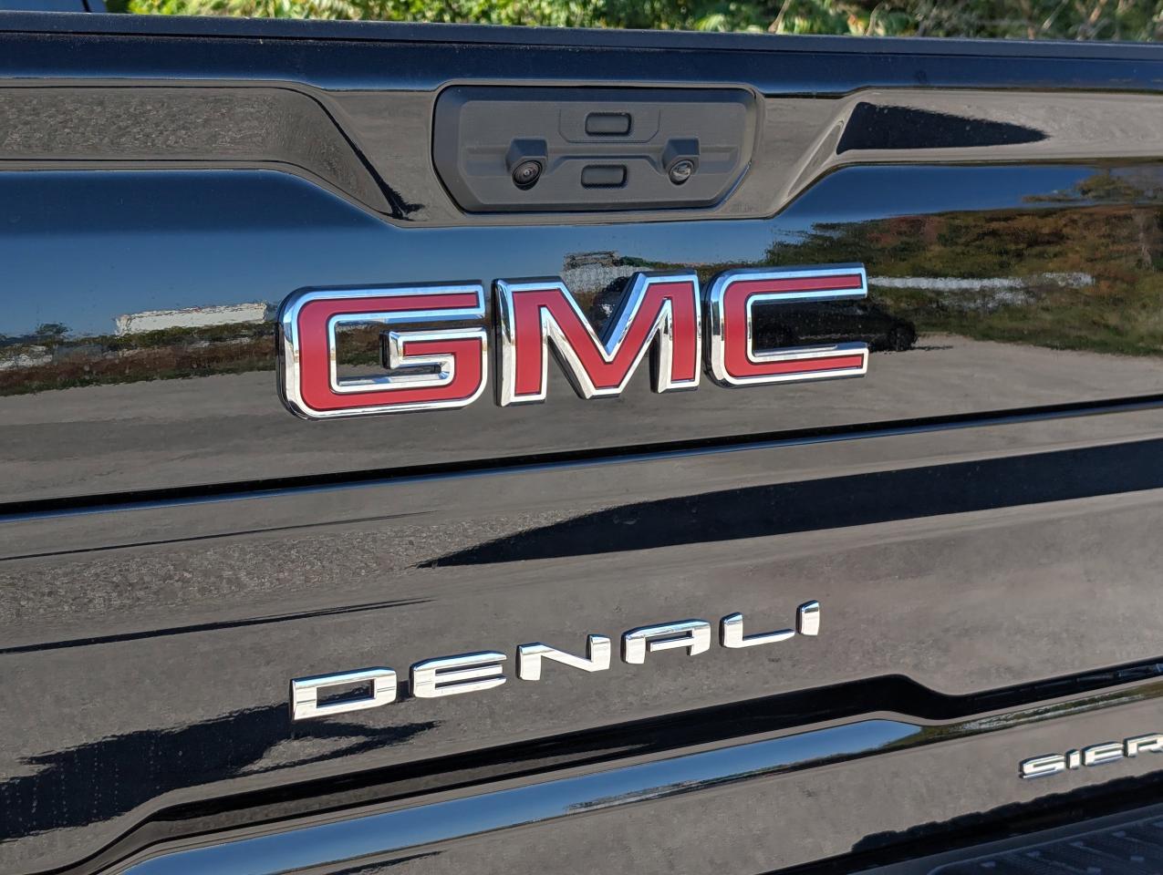 2026 GMC Sierra 3500HD Denali Photo