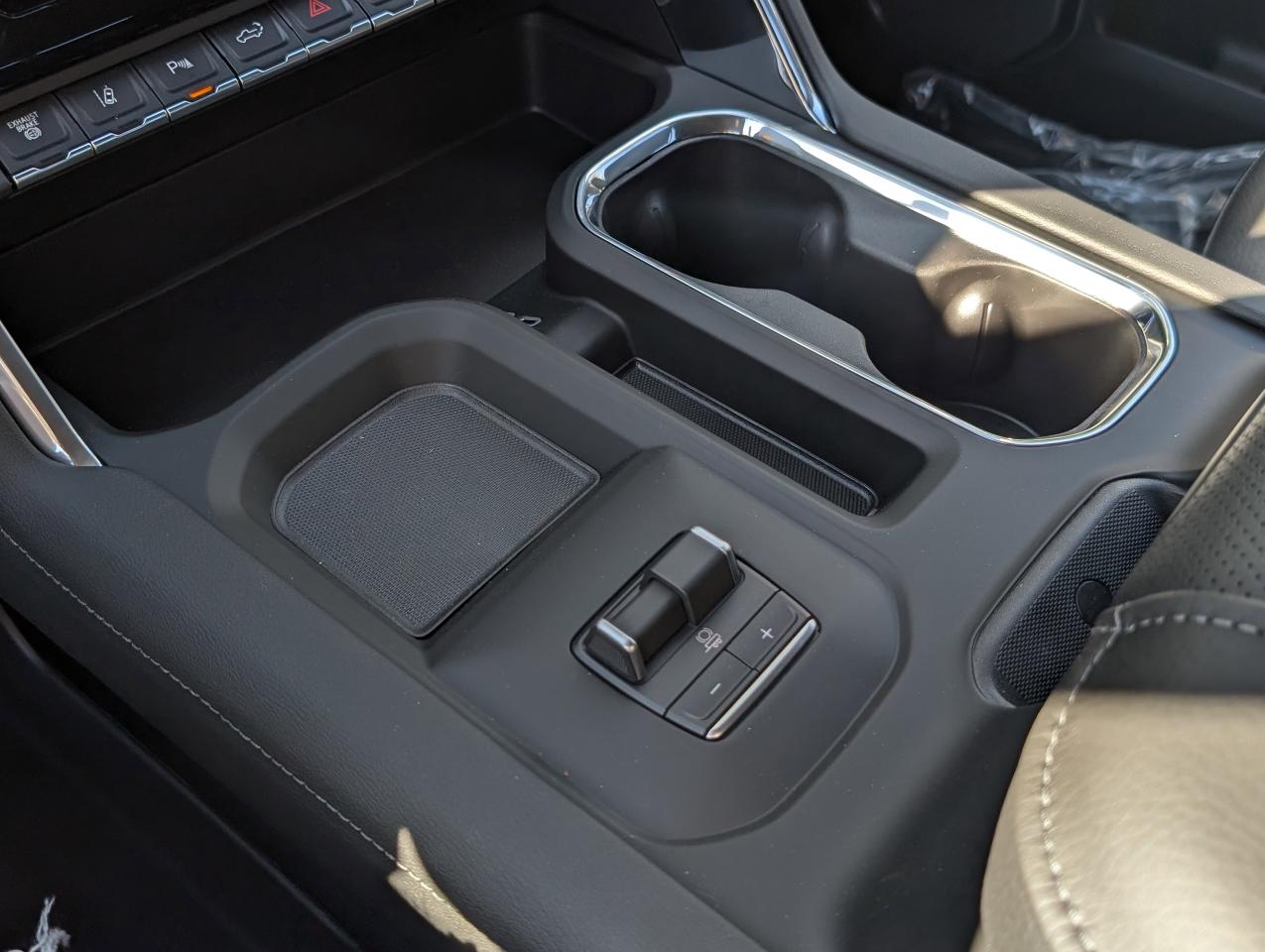 2026 GMC Sierra 3500HD Denali Photo