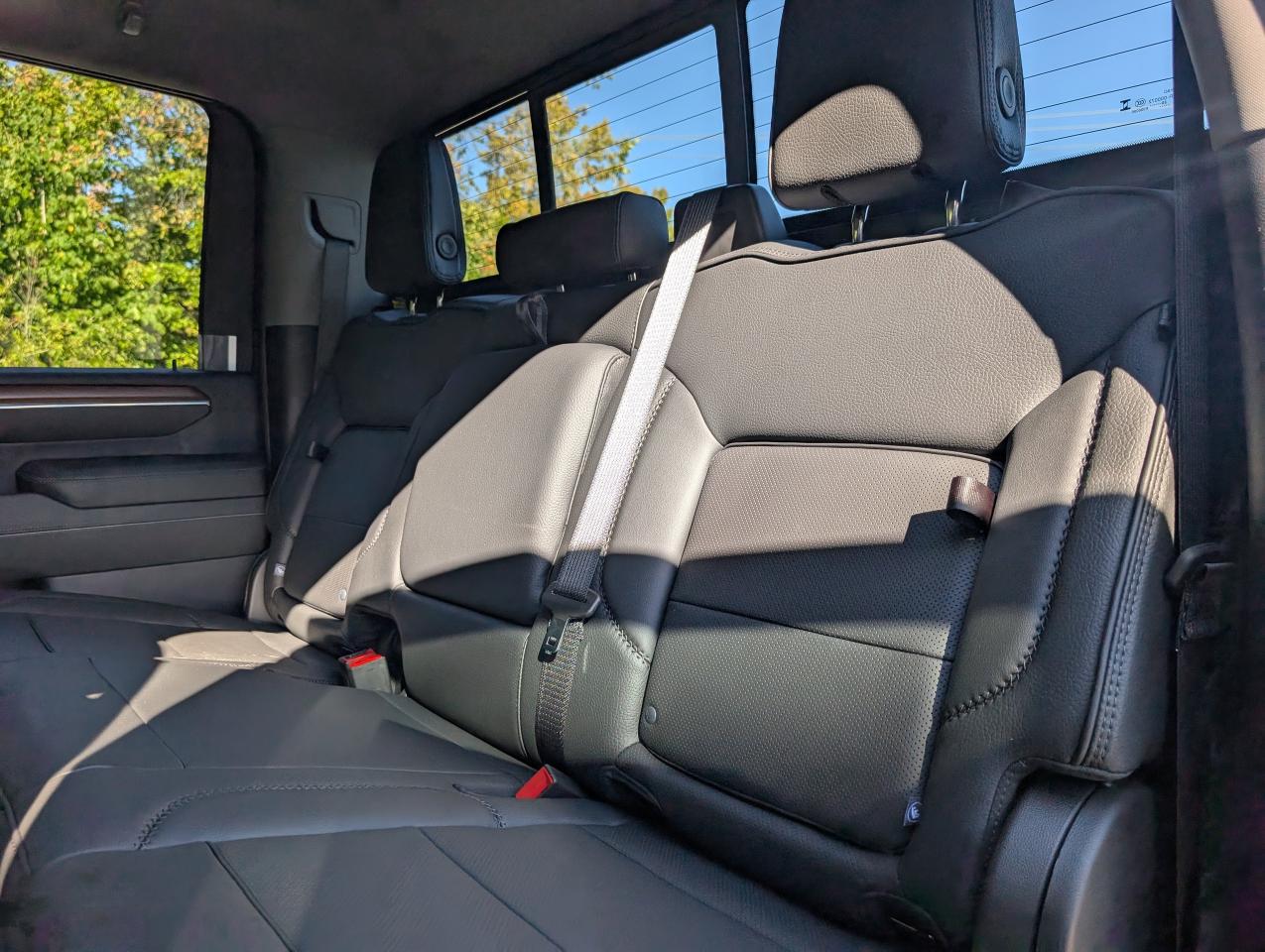 2026 GMC Sierra 3500HD Denali Photo