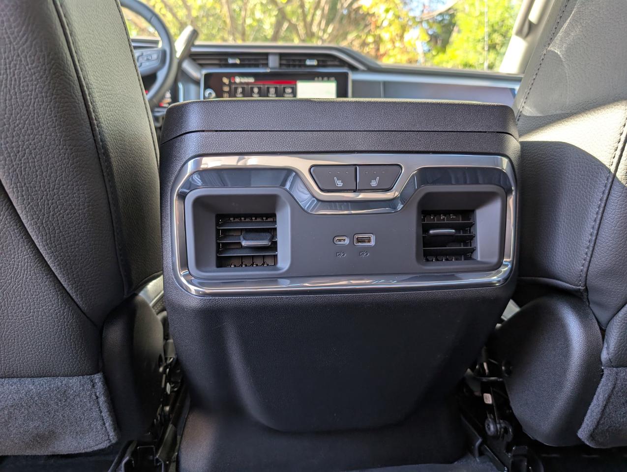 2026 GMC Sierra 3500HD Denali Photo