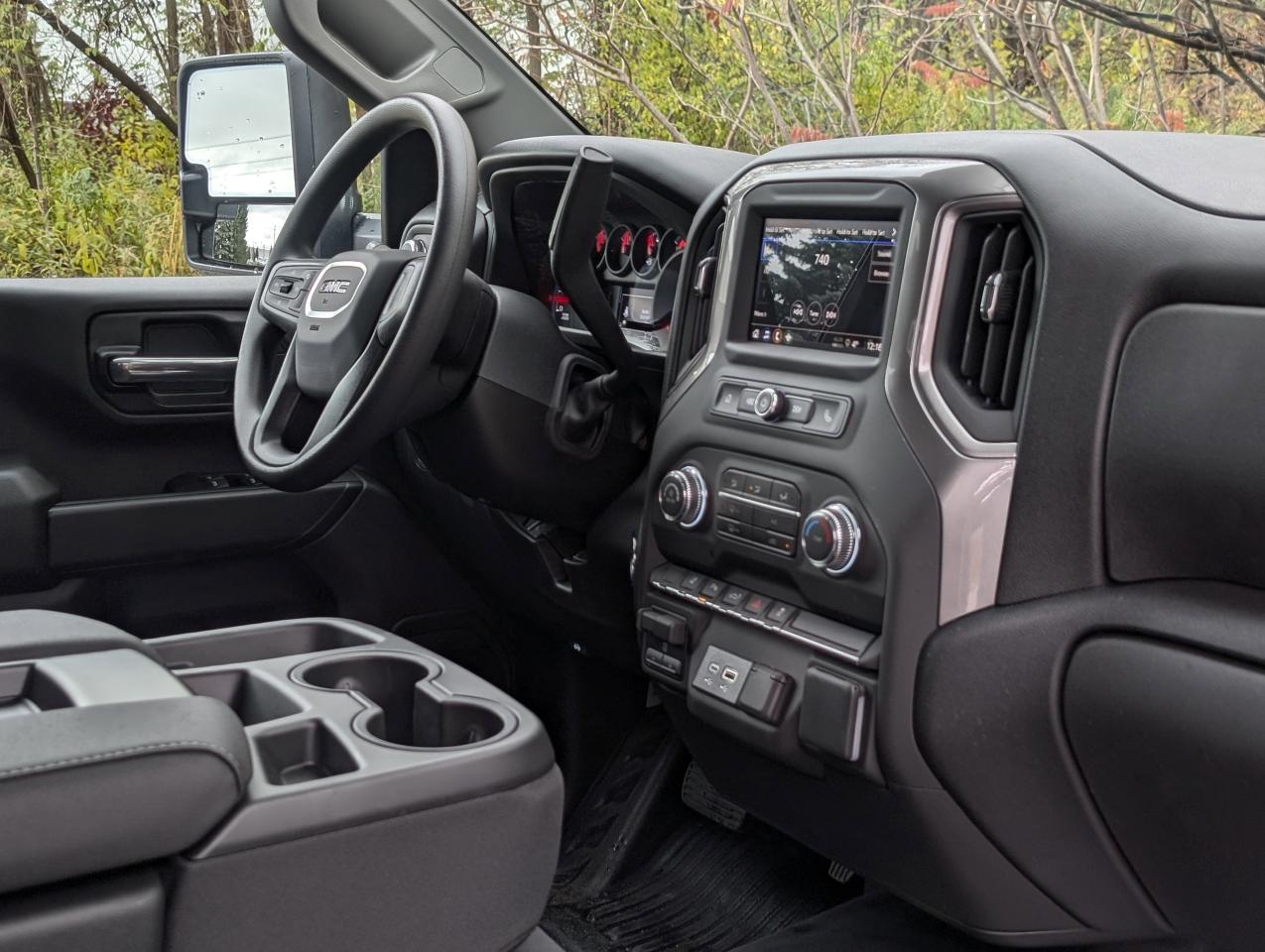 2026 GMC SIERRA 2500HD Pro Photo