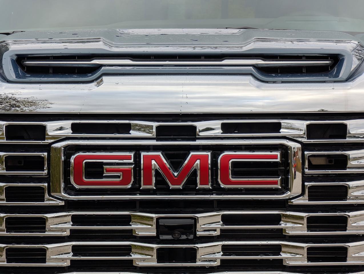 2026 GMC SIERRA 2500HD DENALI Photo