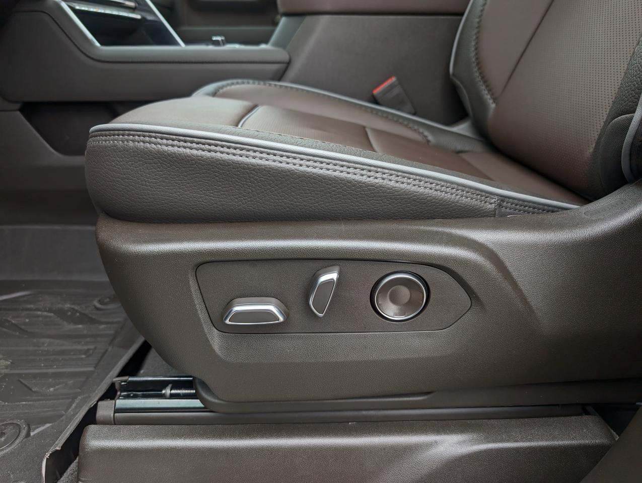 2026 GMC SIERRA 2500HD DENALI Photo