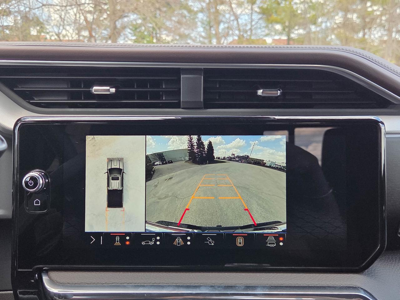 2026 GMC SIERRA 2500HD DENALI Photo