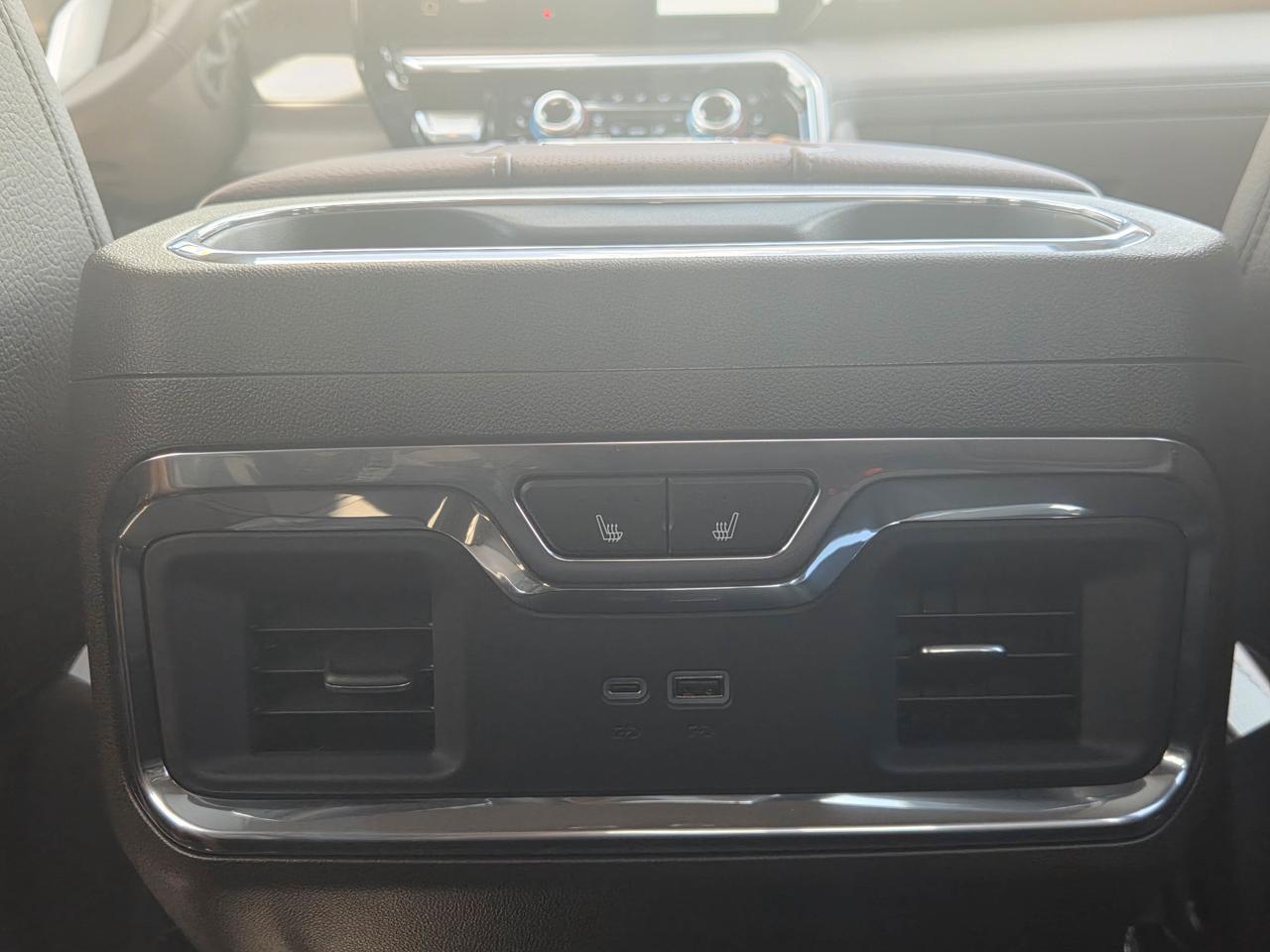 2026 GMC SIERRA 2500HD DENALI Photo
