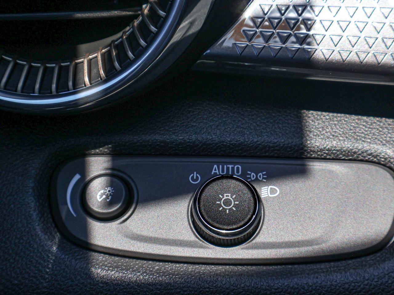 2026 Chevrolet Trax ACTIV Photo