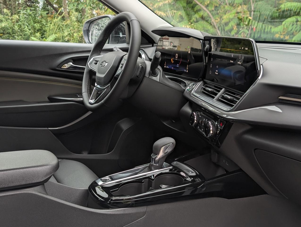 2025 Chevrolet Trax ACTIV Photo